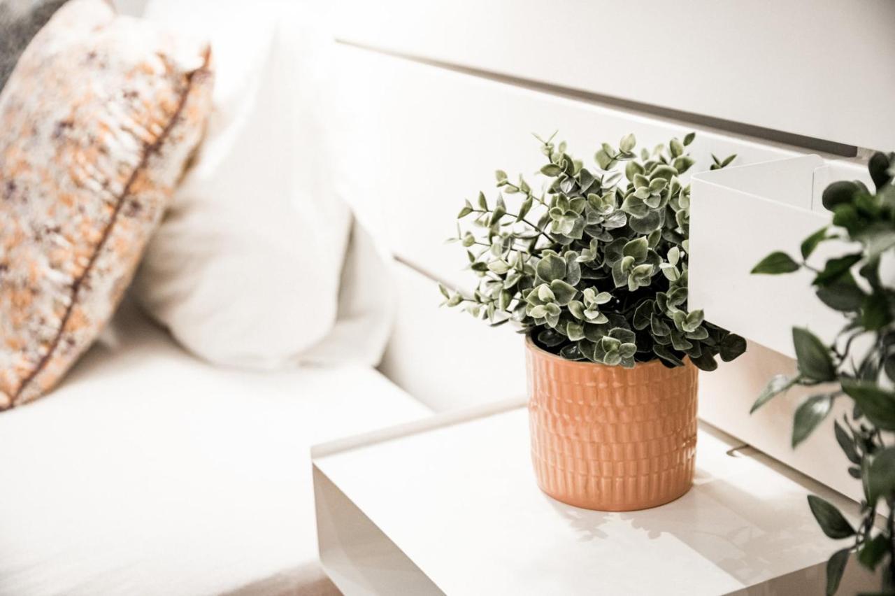 Stylish Central Location Kazincy Netflix 1Br Budapešť Exteriér fotografie
